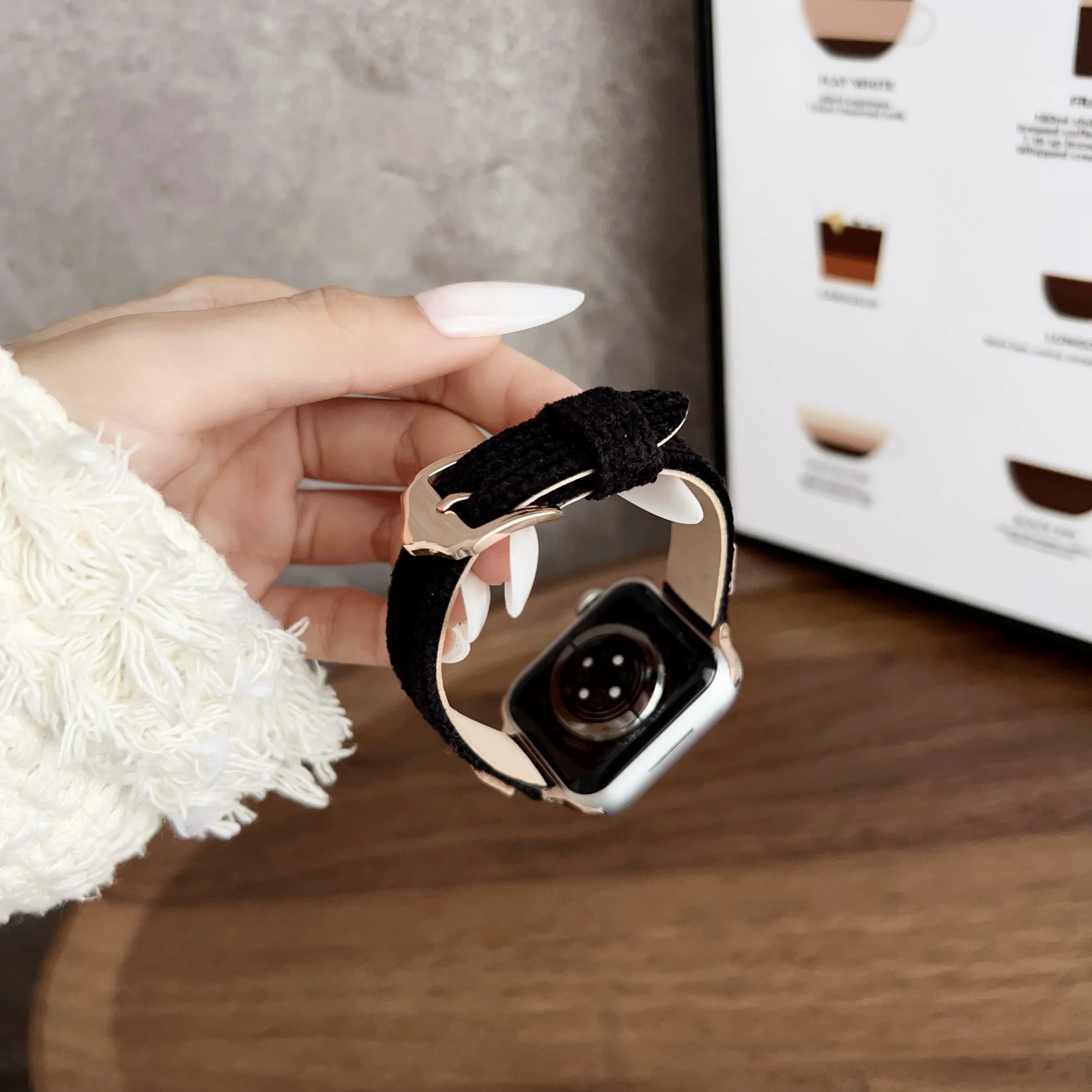 Фото Вельветовый ремешок для Apple Watch Band Women Slim Cute Bear Браслет-цепочка для Iwatch98765SE Ultra40 41 44 45 49 мм Girls Star Wrist №5
