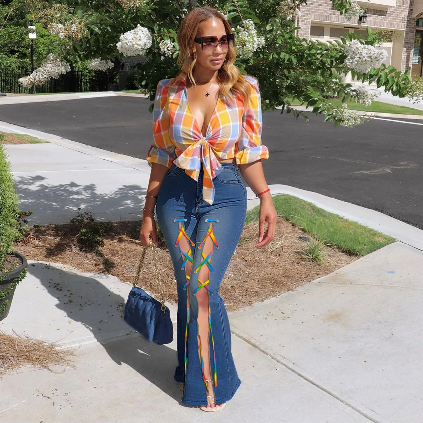 

Брюки-клеш Женские с высокой талией, джинсы-оверсайз с радужной лентой, джинсовые брюки с завышенными прорезями, ковбойские штаны с завышенной талией