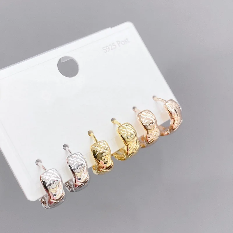 

Wholesale Women's Sterling Silvers Needle Trendy Long Earrings Korean Retro Elegant Gift