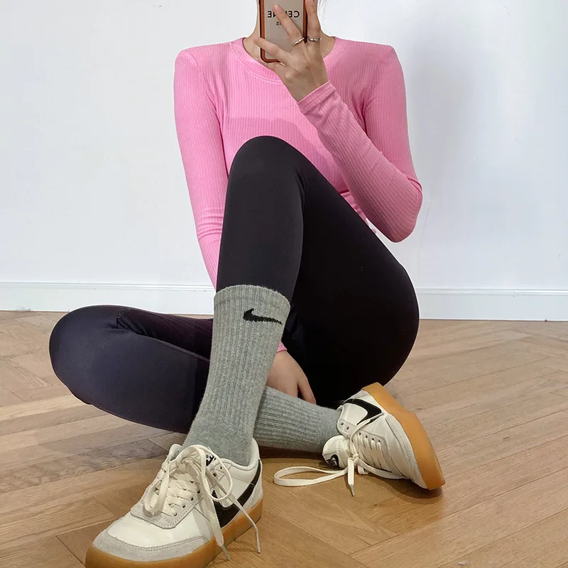 Women Fleeced Leggings Autumn Winter Woman Fleece Leggings Slim Black warm Pants 2021 New Thickened and Plush Wear Warm Pants
