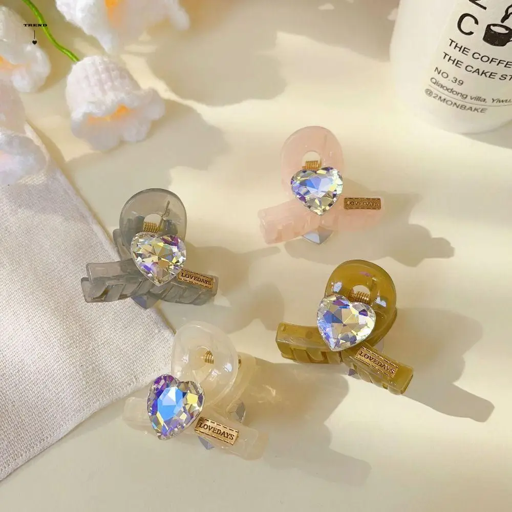 

Barrette Cross Non-slip Ponytail Holder Zircon Heart Hairpin Acrylic Hair Claw Korean Style Hair Clip Women Hair Claw