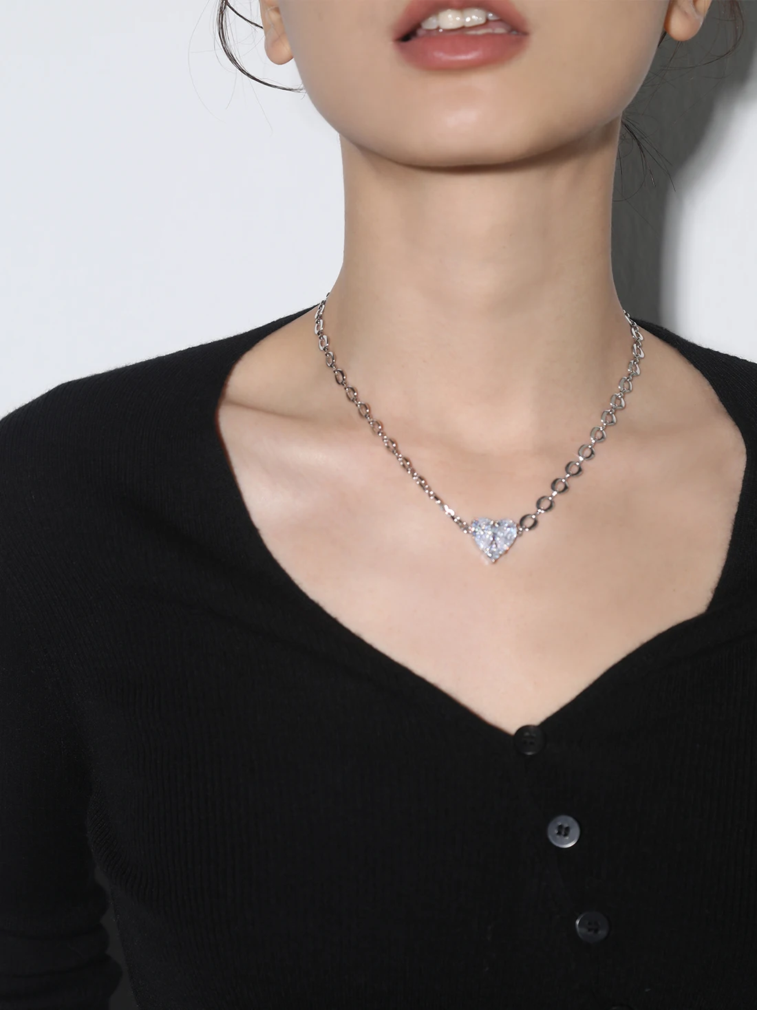 

LONDANY necklace Sweet Cool Personality Love Collar Chain Necklace Fashion Luxury Necklace Girl