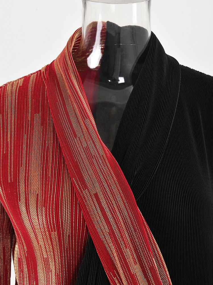 Платье женское Плиссированное контрастных цветов с V-образным вырезом