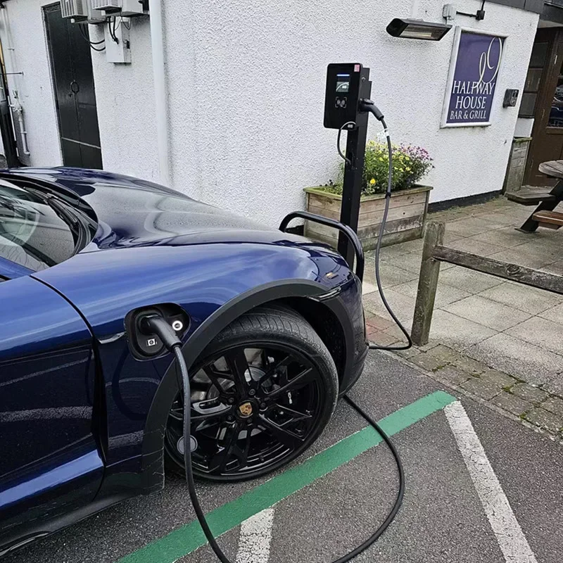 Зарядное устройство для электромобиля 11 кВт тип 2 зарядная станция