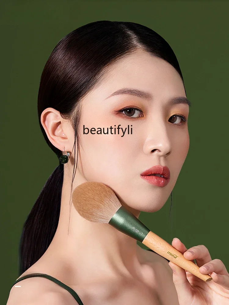 Набор зеленых кистей для макияжа с 10 зелеными ушками