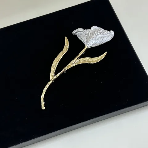 Винтажная брошь золотая