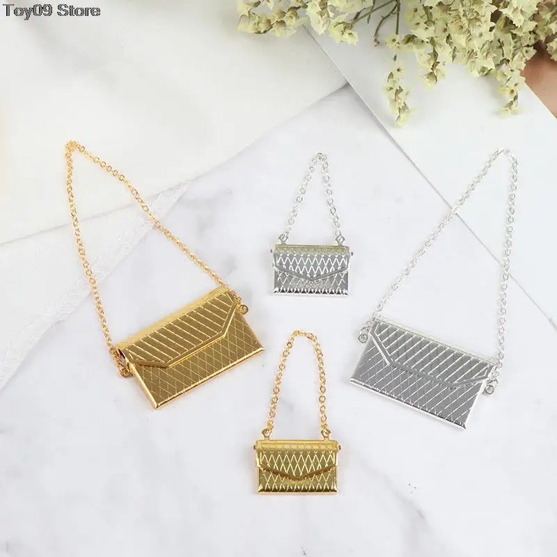 

New Style 1 Pc Metal chain pack Doll Bag Miniature Shopping Handbag for Clothes Accessories Gold and Silver