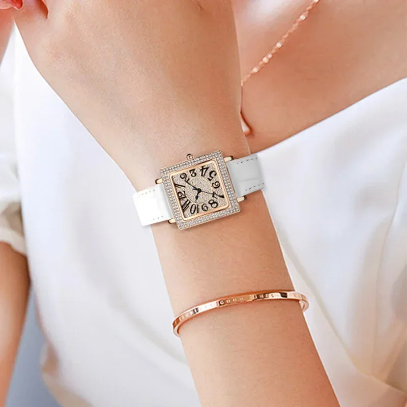 Часы наручные женские кварцевые квадратной формы брендовые Роскошные с