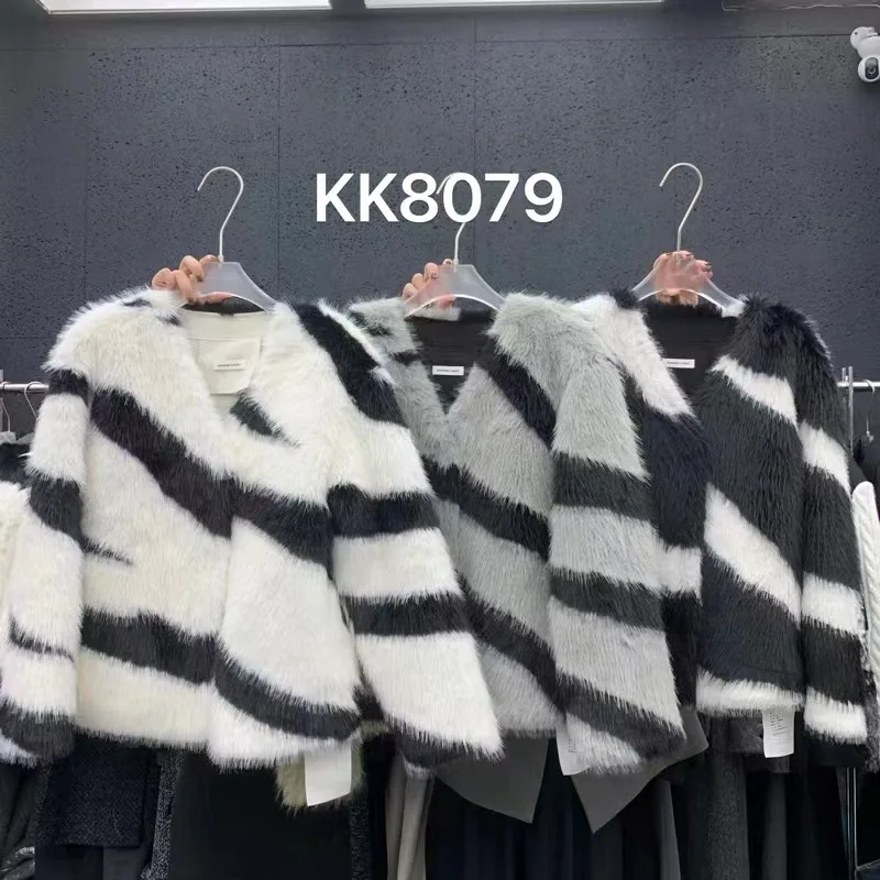 Black and white control, fashionable, young, zebra pattern, environmentally friendly, hairy girl