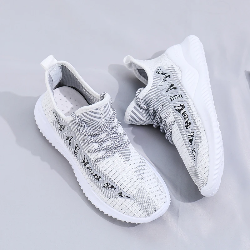 Women's Mesh Breathable Running Shoes Summer Outdoor Comfortable Lightweight Sports Shoes Soft Women's Casual Shoes
