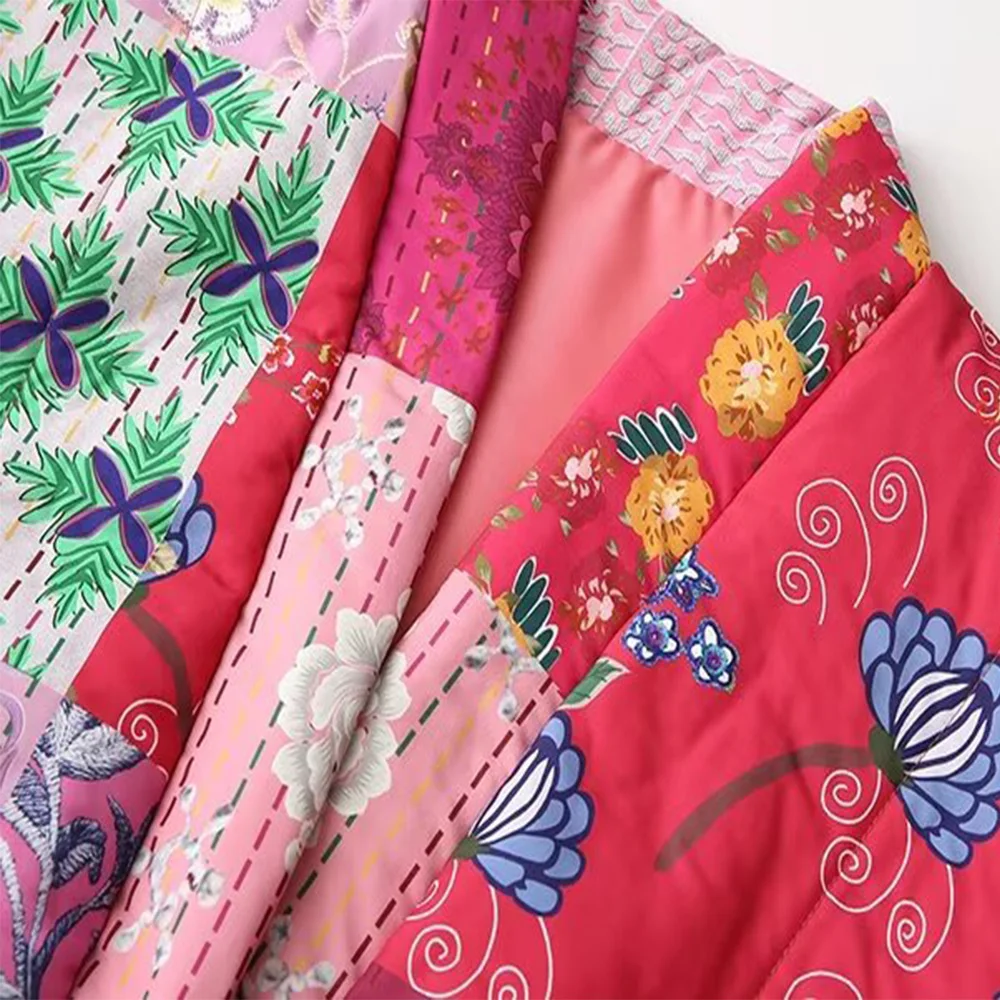 Женский жилет с V-образным вырезом без рукавов поясом