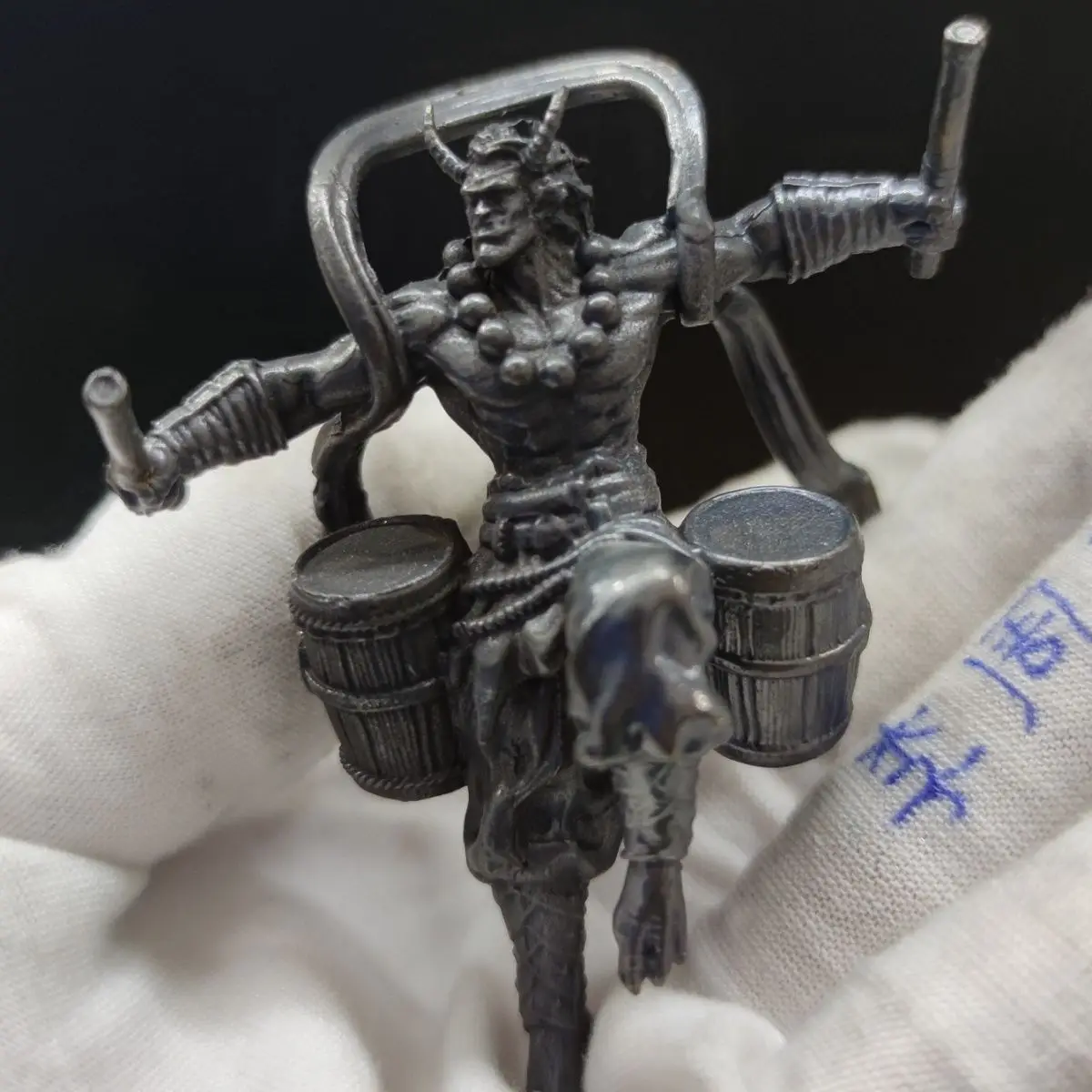 

Черная, чистая медь, Shanhaijing, модель барабанщика Тора, украшения, подвеска с острым лицом, Lei Gong, анимация, резные коллекционные украшения