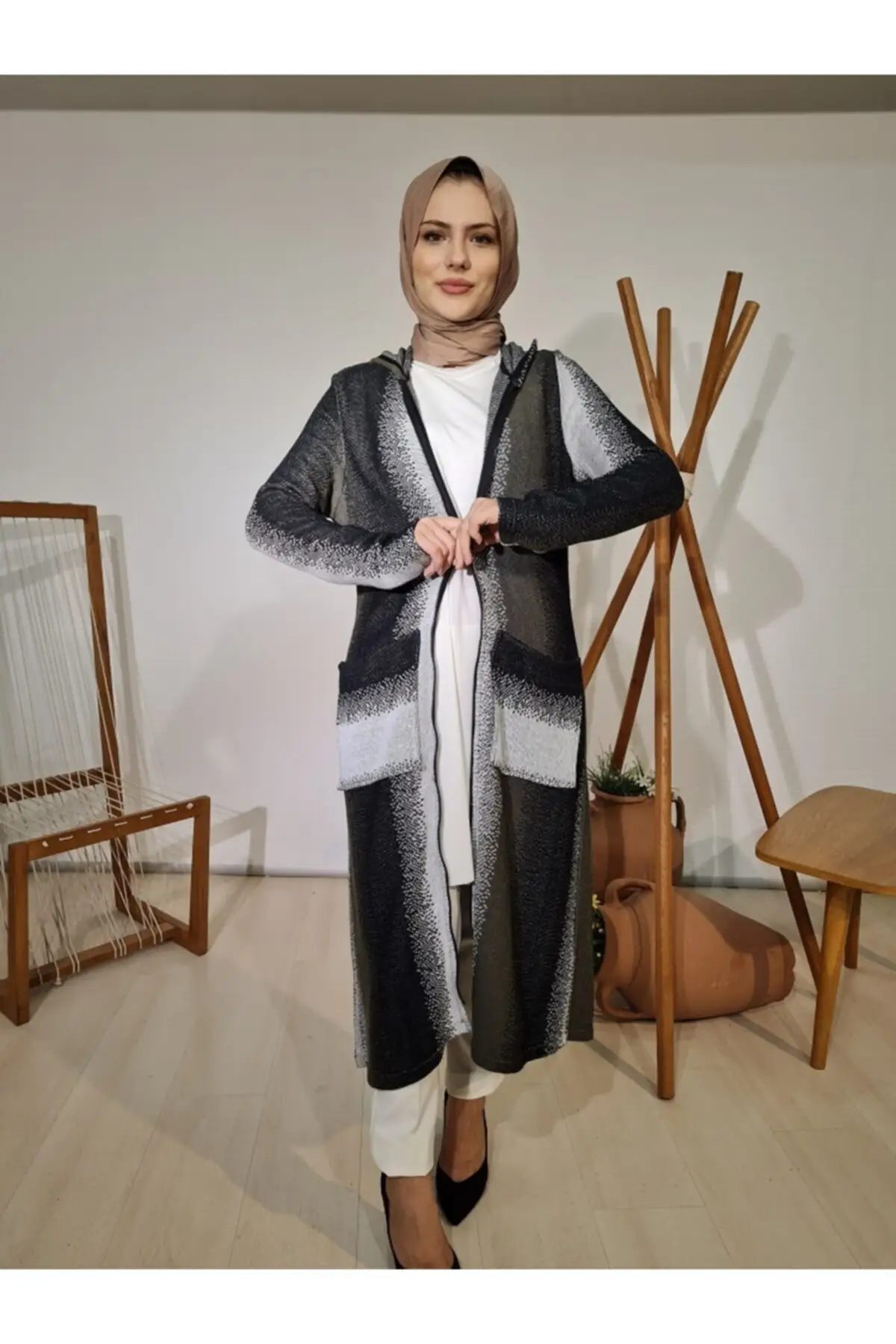 

Women's Cardigan Hooded Colored Long sportswear Casual Knitted Quality Fashion Cardigan Sweaters Loose Sweater Sweater Jumper
