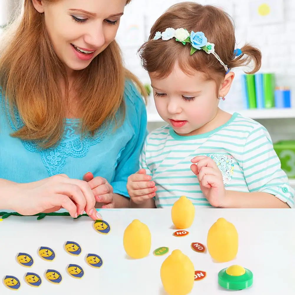 

Novelty Water Spray Lemon Game Puzzle Toy Novelty Competitive Game Fun Interaction Family's Necessary Decompression Toys