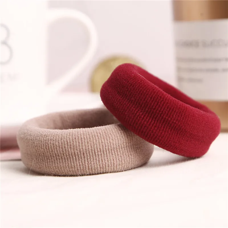 

Leather band, high binding, curly hair, no marks, high elasticity, no seams, headband