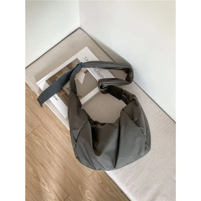 Женские повседневные сумки через плечо из нейлоновой ткани с несколькими