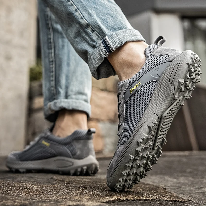 New Golf Shoes Men's Casual Outdoor Golf Sneakers Outdoor Comfort Walking Shoes Outdoor Workout Golf Sneakers Size 38-46