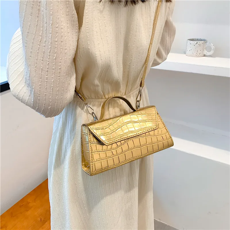 

Брендовые дизайнерские сумки на плечо с клапаном для женщин, новинка 2022, модная женская сумка через плечо из искусственной кожи, брендовые р...