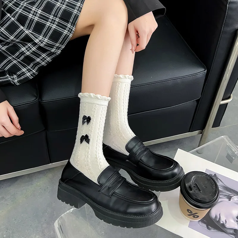 

Милые носки в стиле Лолиты для девочек JK, милые носки в японском стиле с бантом и оборками, женские студенческие однотонные черные белые носки