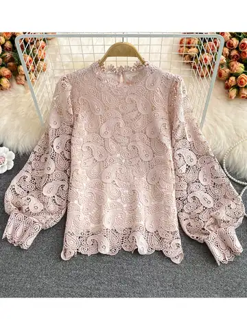 Women Spring Autumn Blouse Elegant Gentle Wind Water Soluble Hook Flower Hollow Lace Shirt  Western Relaxed Crew Neck Top D2049