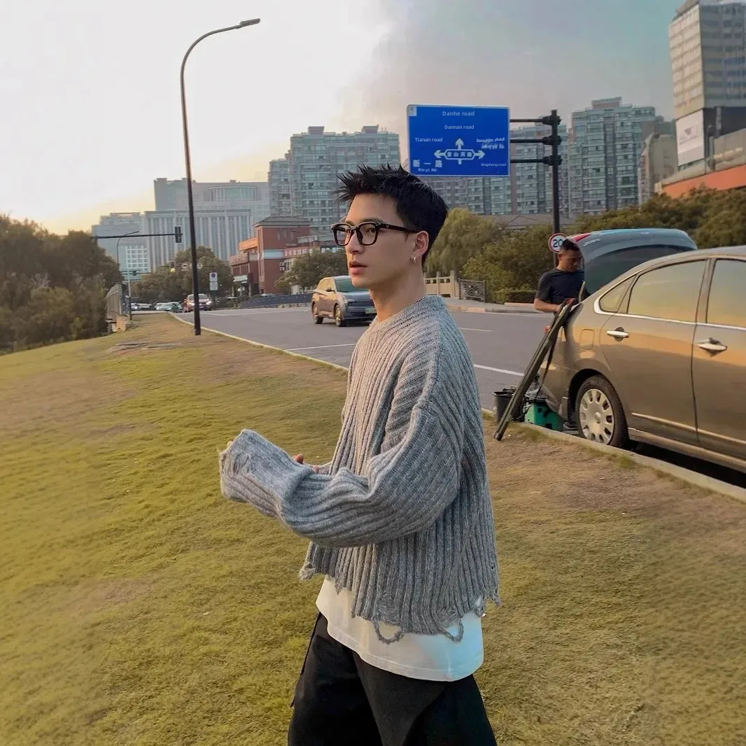 Осень-зима новый мужской вязаный топ укороченный свободный крой с бахромой