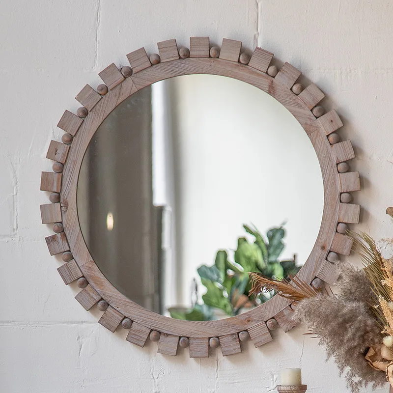 Винтажное круглое настенное зеркало в форме шестеренки с орнаментом из бисера