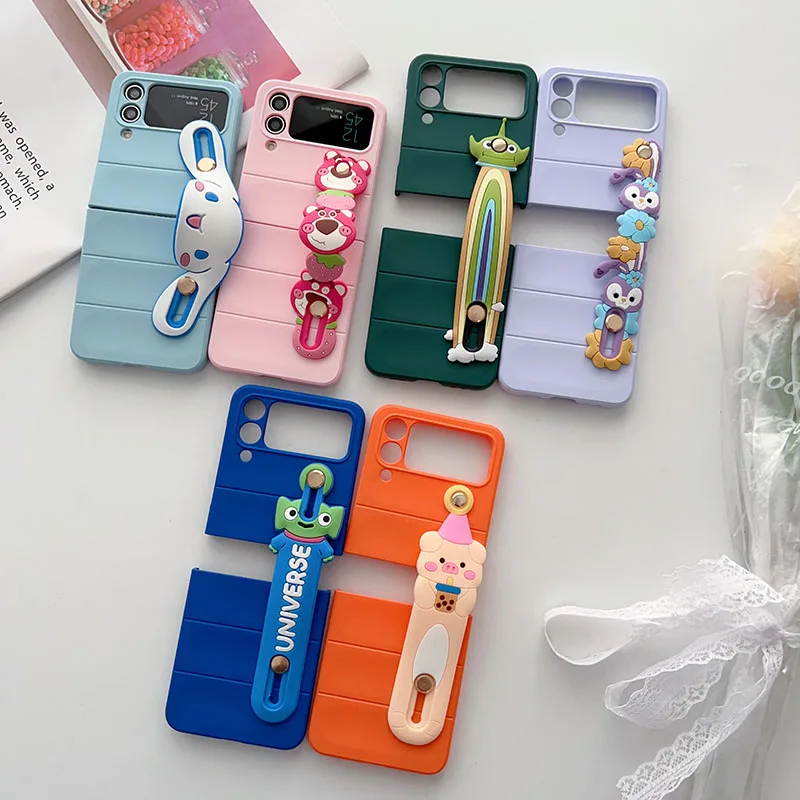 

Luxury Wrist Strap Disney StellaLou Cinnamoroll Phone Case For Samsung Galaxy Z Flip 3 4 5G ZFlip3 ZFlip4 Flip3 Flip4 Cover