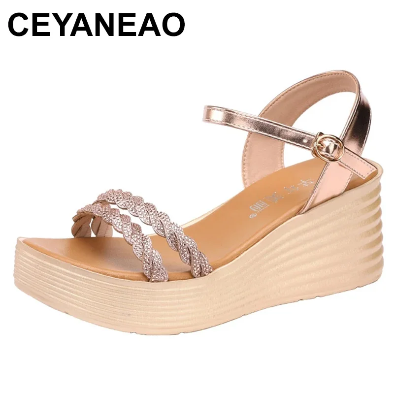 

Small Size 33-43 Elegant Crystal Gold Wedding Shoes Woman High Heels 2023 Summer Platform Wedges Sandals for Office Mom