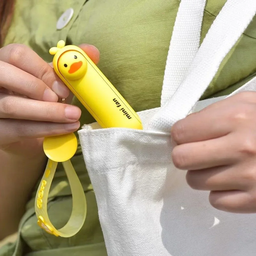 

Милый мини-складной вентилятор Портативный USB-перезаряжаемый со скрытым лезвием Ручной настольный охлаждающий вентилятор с веревочной пряжкой Ручной вентилятор