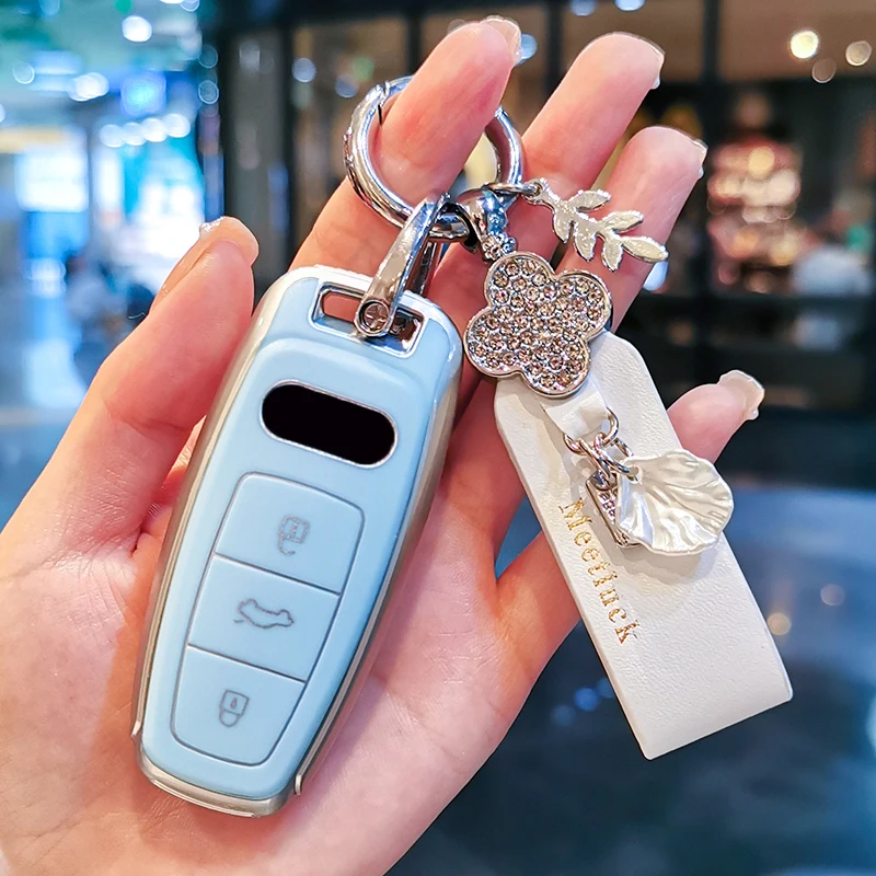 

Car Key Case Cover for Audi A6 A1 A3 A7 A5 A6 C7 Audi A4 B9 R8 Tt Mk2 C6 A3 8p A6 Q7 S7 Q8 A8L A4 B7 A4 B8 Interior Accessories