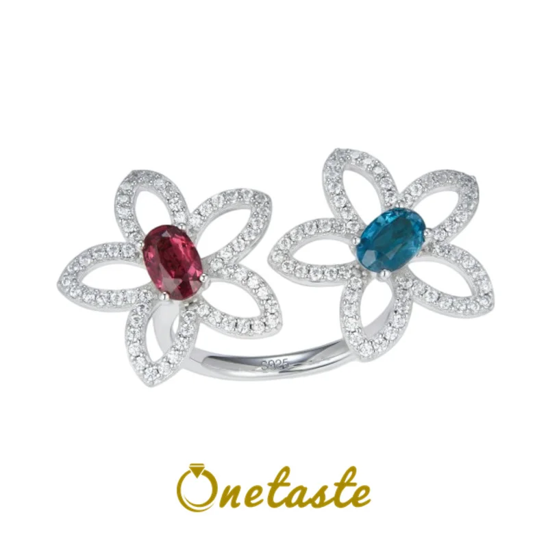 Кольцо женское с натуральным топазом и гранатом 5 А