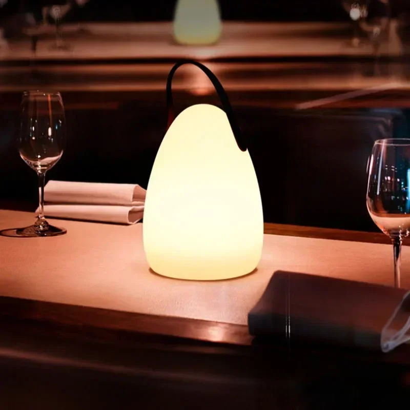 Светодиодный ночник с дистанционным регулированием яркости уличный бар