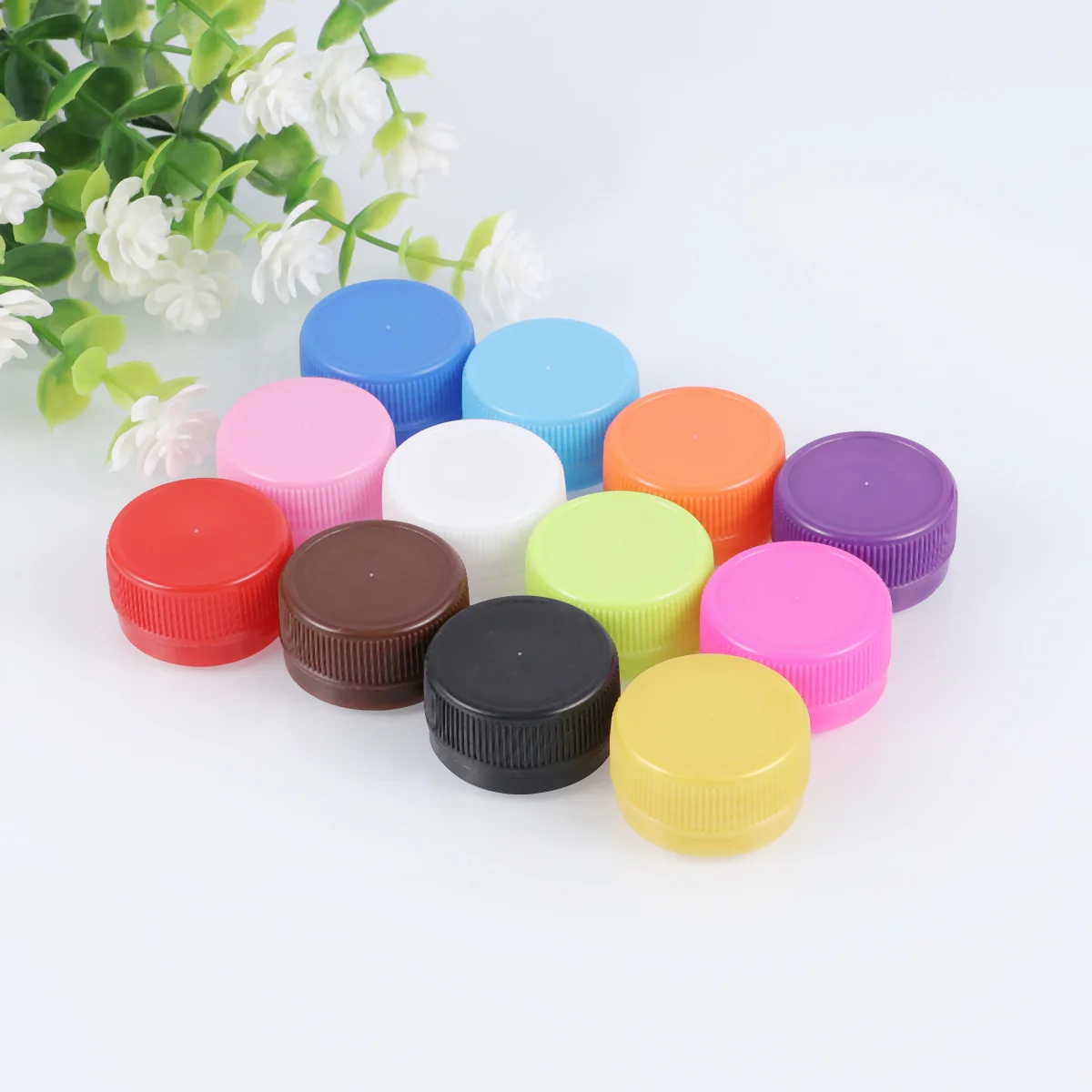 

200pcs Plastic Drink Bottle Covers Colorful Spring Water Bottle DIY Caps (Mixed Color)