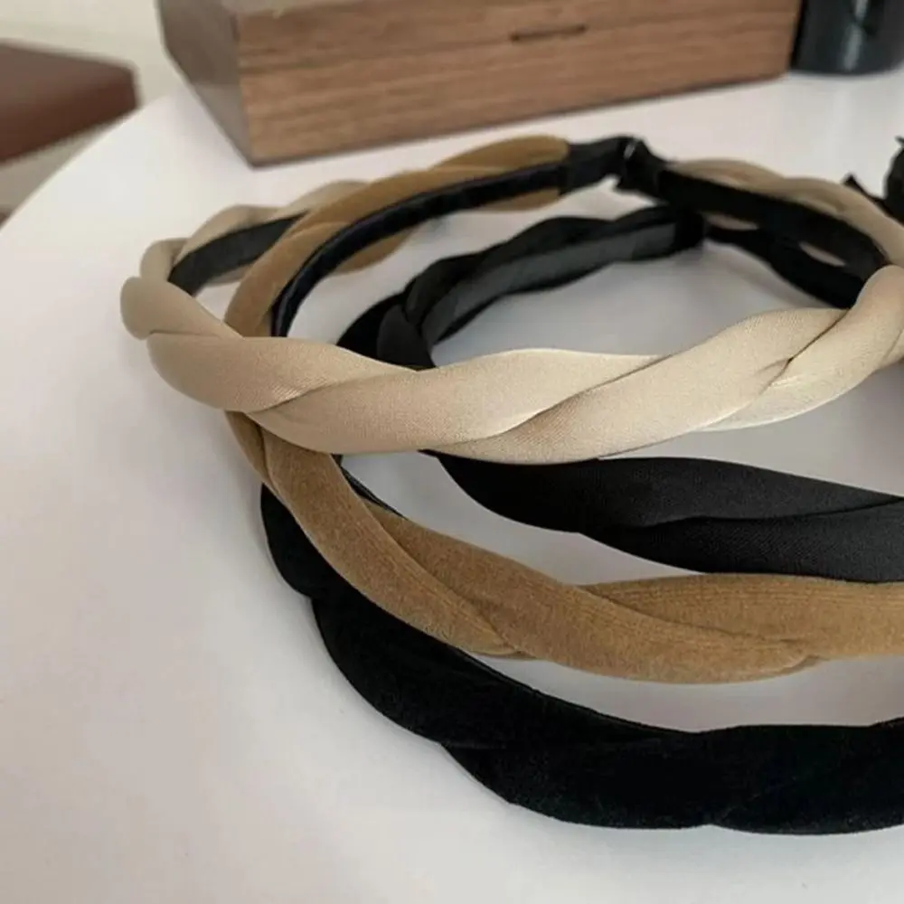 

Velvet Twist Knot Hair Hoop Simple Satin Cross Knot Headband Temperament Headband Women Wash Face Makeup Hairbands