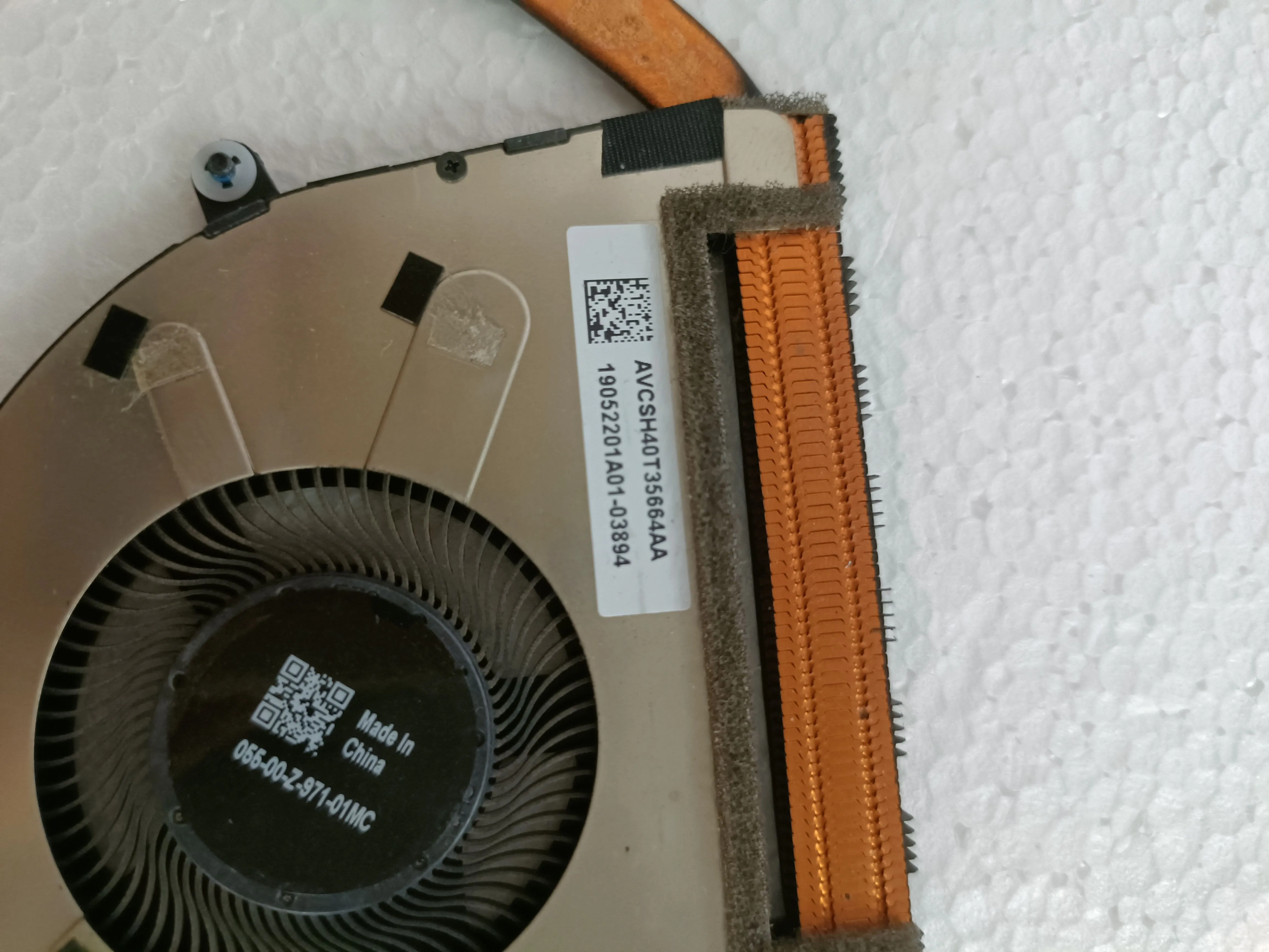 Оригинальный вентилятор охлаждения процессора радиатор радиатора для ноутбука