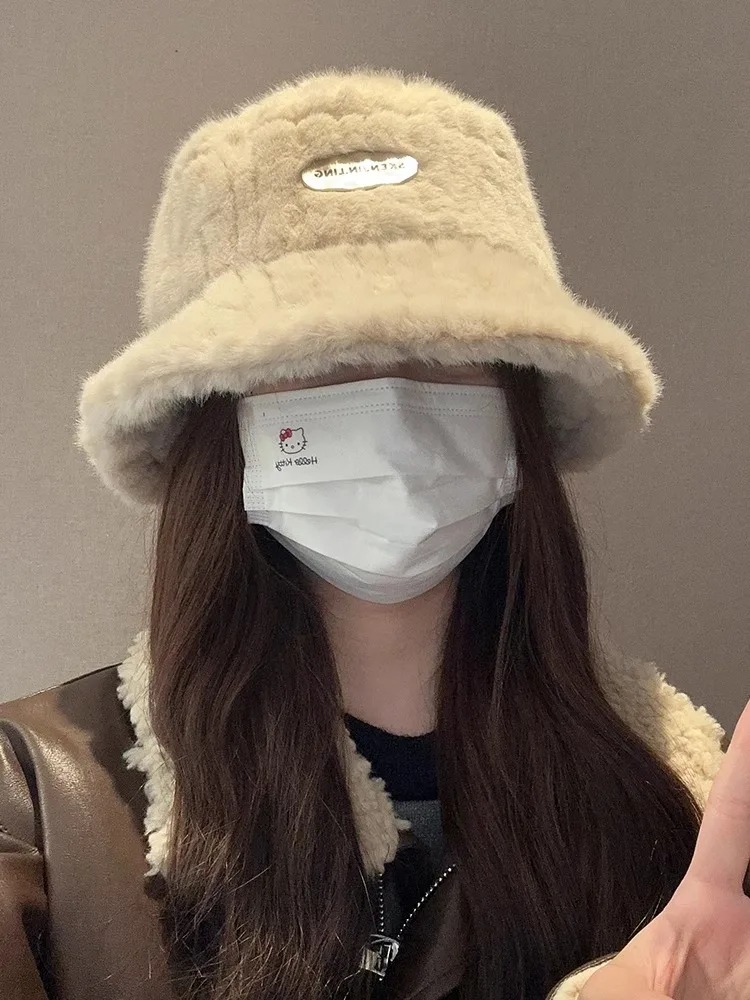 Зимняя плюшевая рыбацкая шапка женская новинка 2024 универсальная с флисовой