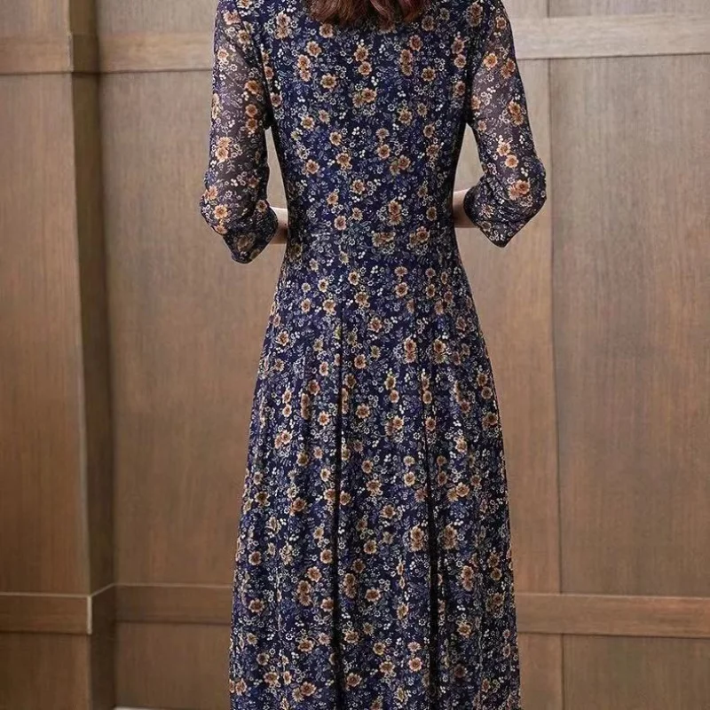 Женское шифоновое платье средней длины элегантное облегающее для отпуска с