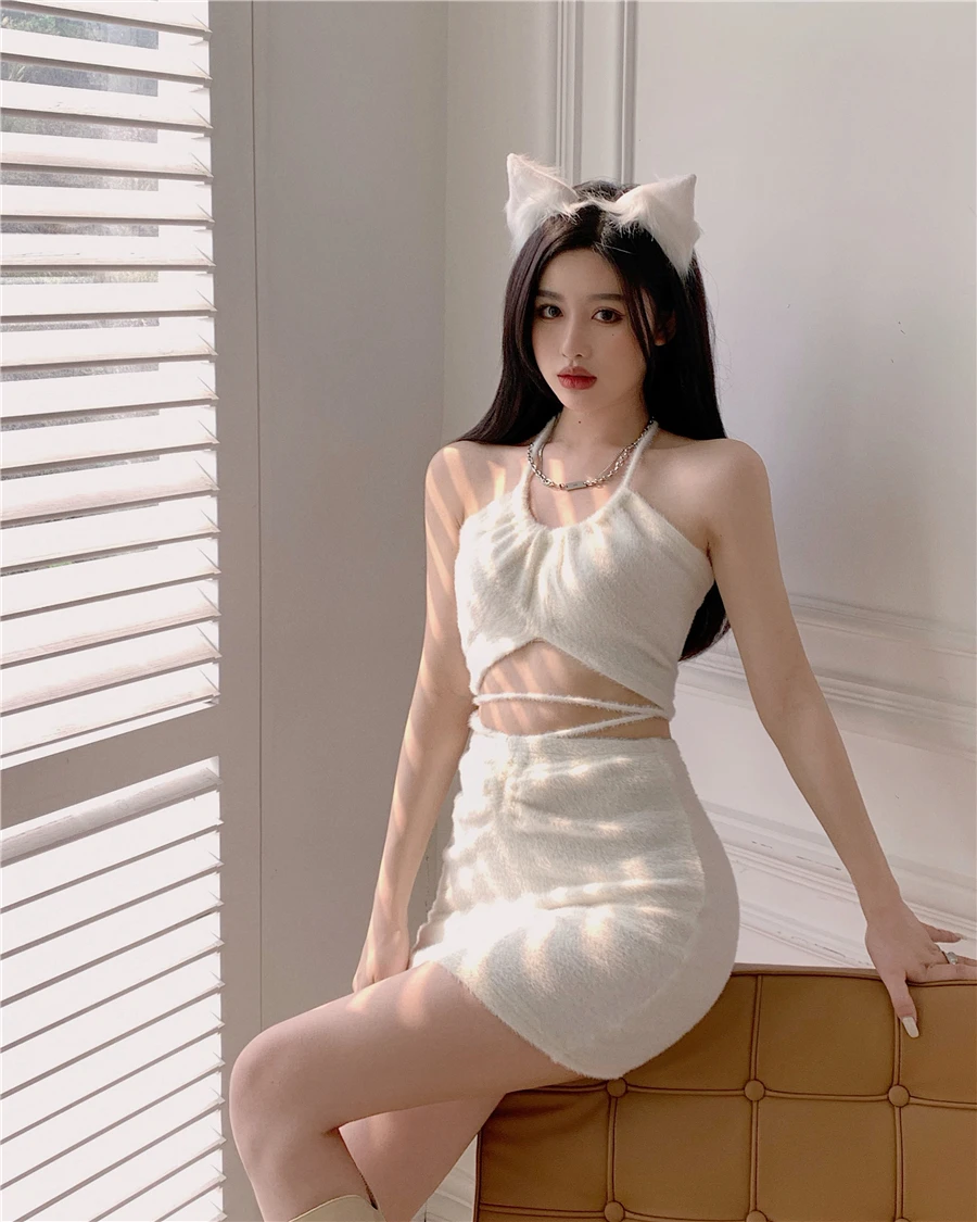 

Sexy Hot Girl Suit Female Halter Camisole High Waist Bag Hip Bust A-line Skirt Two-piece Set of 2022 Summer New Style