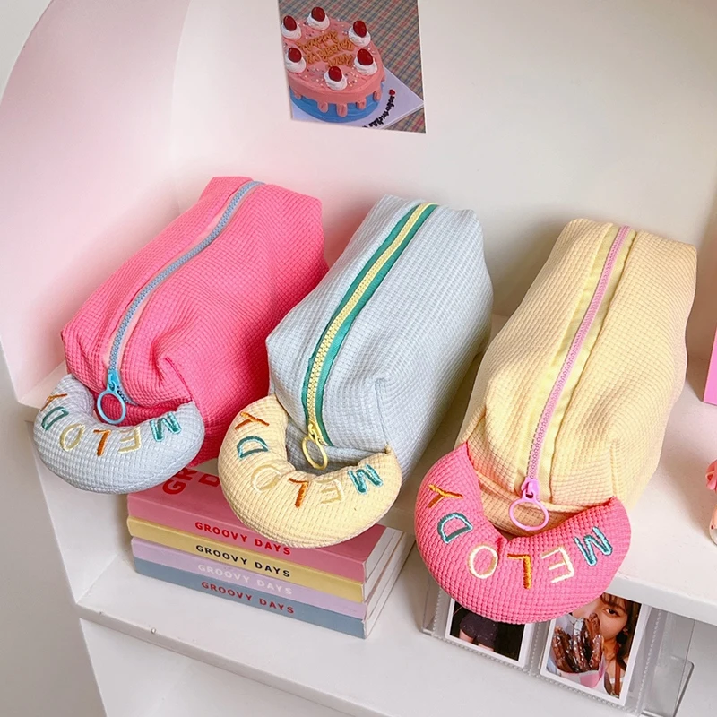 

Smooth Creative Big Handle MELODY Korean Girl Pencil Bag Lightweight Pencil Pouch Convenient for Student Makeup Storage Bag