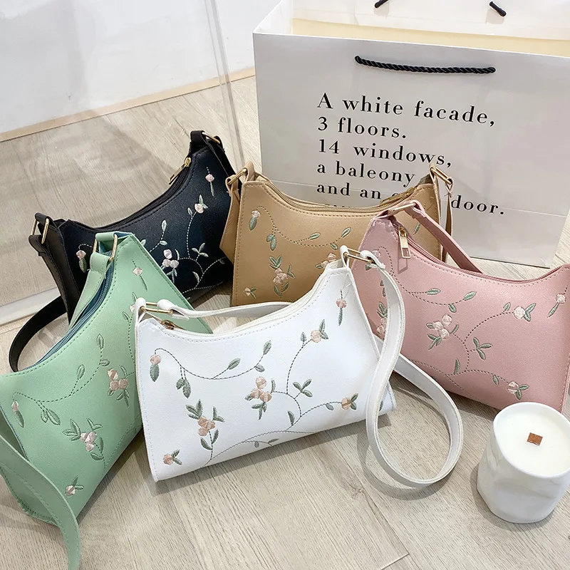 Summer Lace Floral Stitching Shoulder Bag for Women 2023 Soft PU Leather Underarm Bags Beach Travel Handbag Girls Small Tote Bag