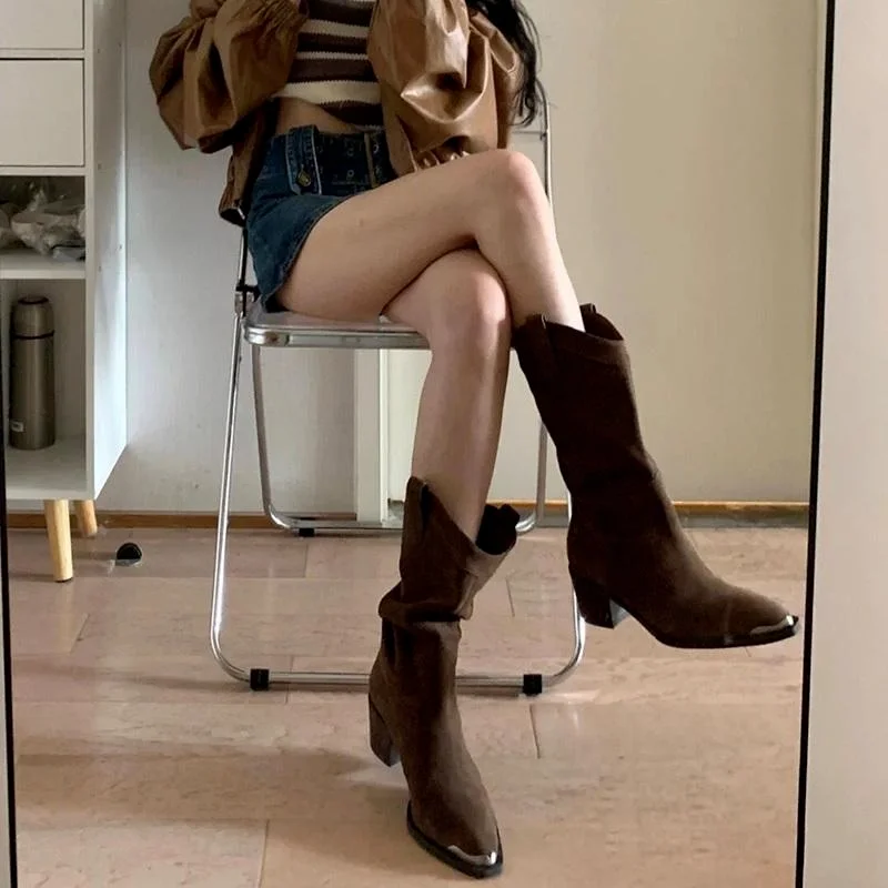 

Western Boots Women's Thick Heel Metal Pointed Toe 2022 Autumn and Winter New Piledui Boots V-mouth Boots Retro Cowboy Boots