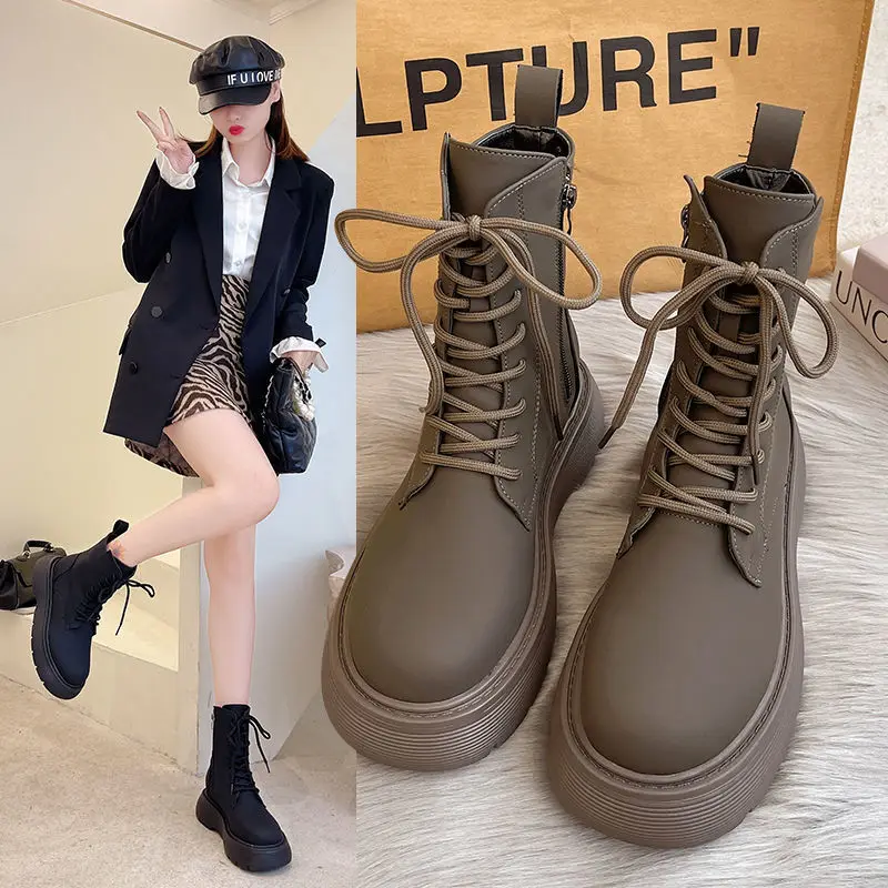 

Autumn and Winter New Velvet Warm All-match Shoe for Women Fashion All-match Round Toe Strap Flat Heel Ladies Martin Boots NX07
