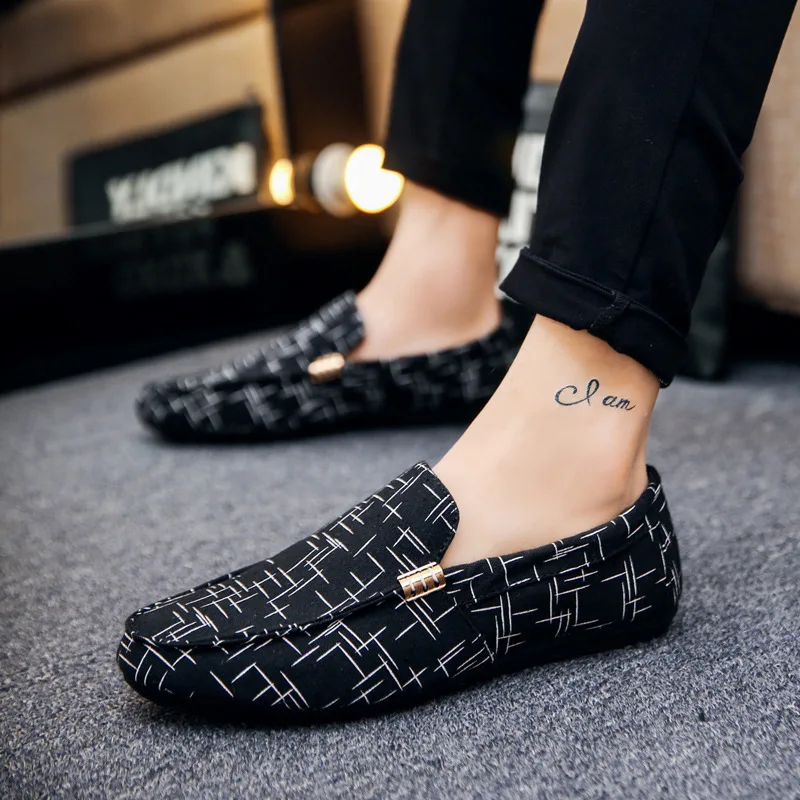 

Fashion Outdoor Casual Canvas Shoes Breathable Slip-on Loafers Soft and Comfortable Flat Men's Shoes Wedding Party Walking Shoes