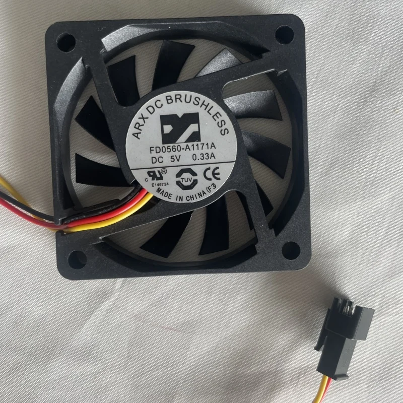 Вентилятор 6 см