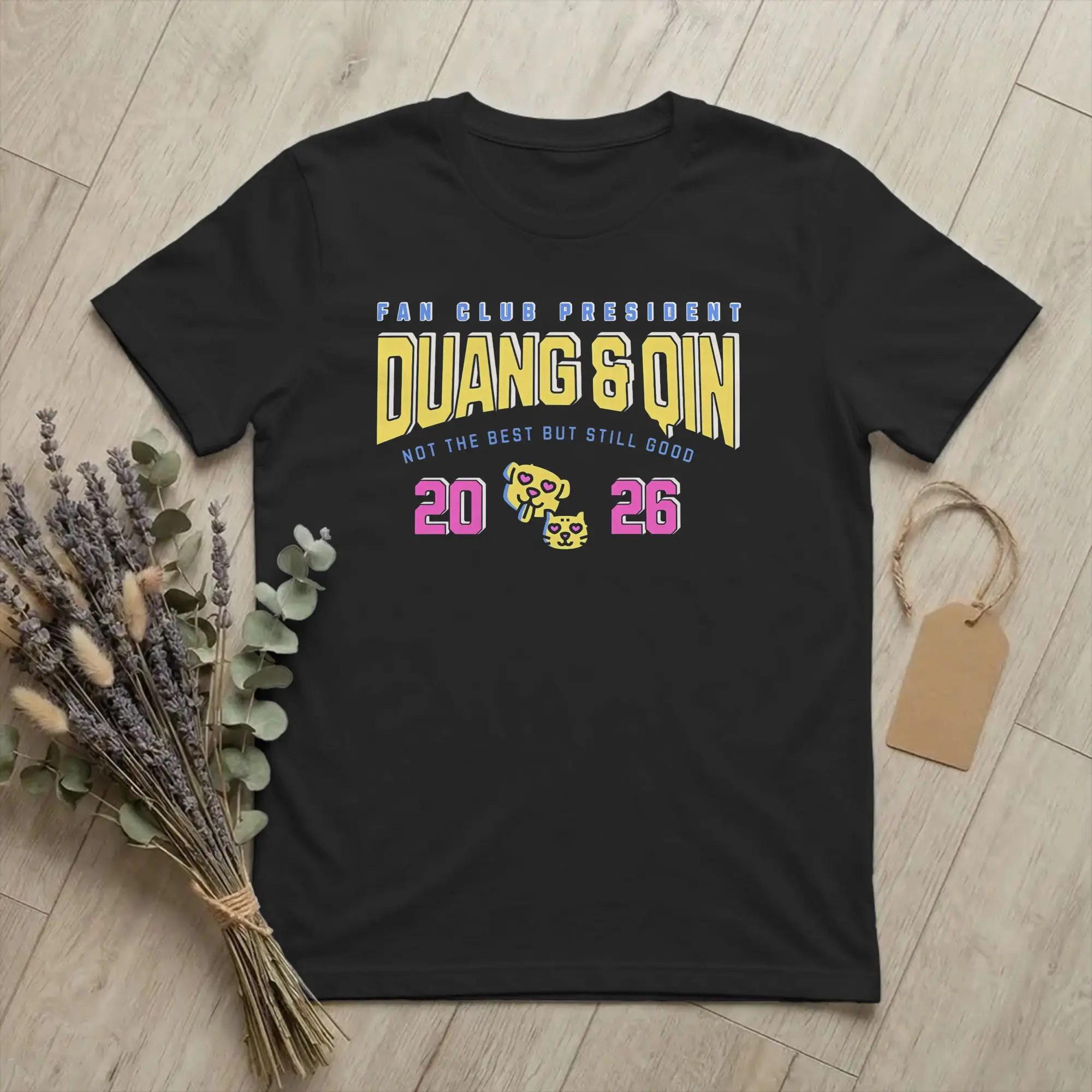 Фото Мужская футболка Qin Duang With You Thai BL с принтом, из чистого хлопка, с коротким рукавом, круглым вырезом, с юмористическим дизайном, по мотивам телесериала. №2