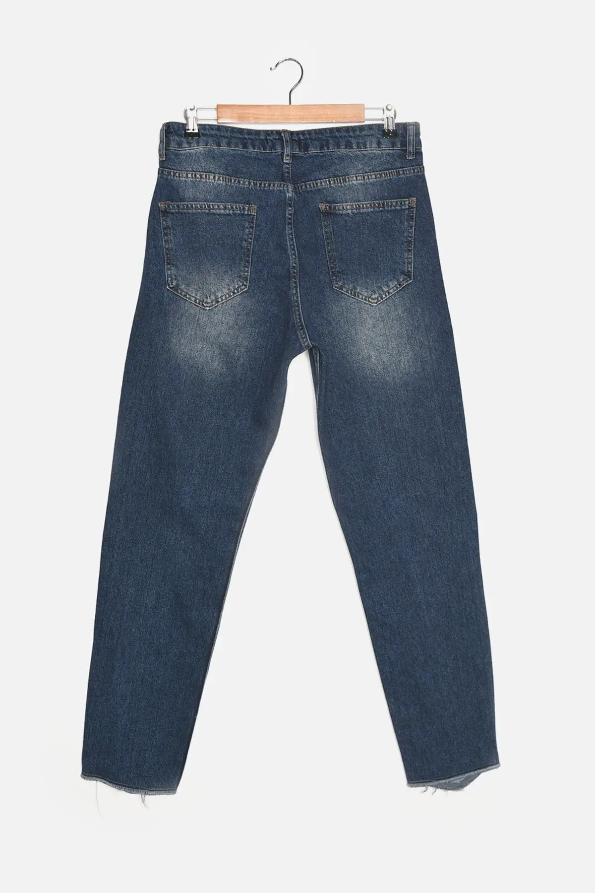 

Trendyol Men 'S Essential Crop Destroylu Sputtering Effect Jeans TMNAW22JE0053