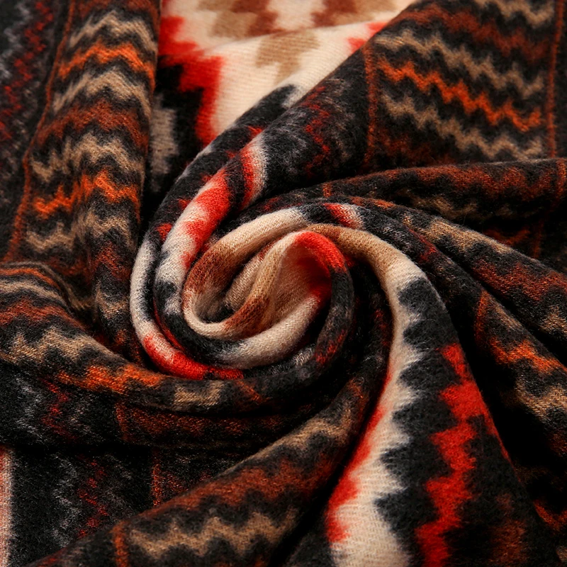 Кашемировый шарф с геометрическим ромбовидным рисунком зимний кисточками шаль