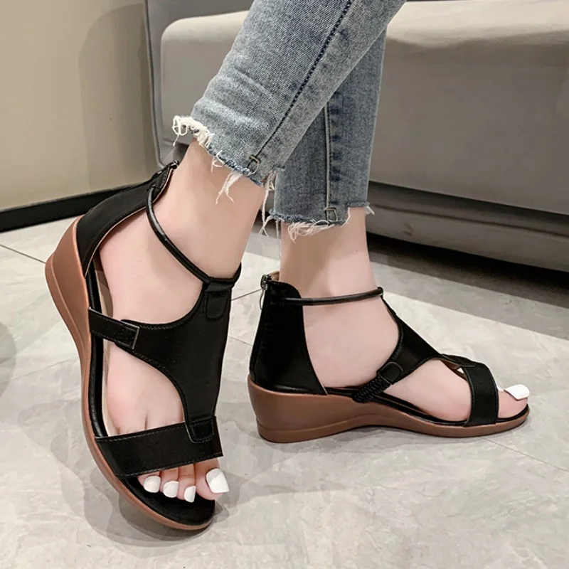 

Женские босоножки на высоком каблуке, с открытым носком, в стиле ретро