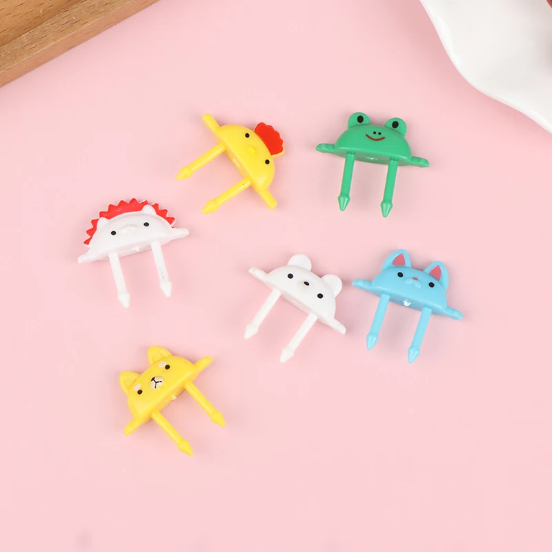 

6Pcs Bento Vegetable Crockery Cute Mini Toddler Children Fruit Forks Toothpicks Kids Food Picks Cartoon Animal Fruit Forks