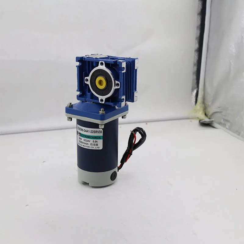 12 В 24 90 Вт NMRV30 Червячный мотор-редуктор постоянного тока с двойным выходом RV30